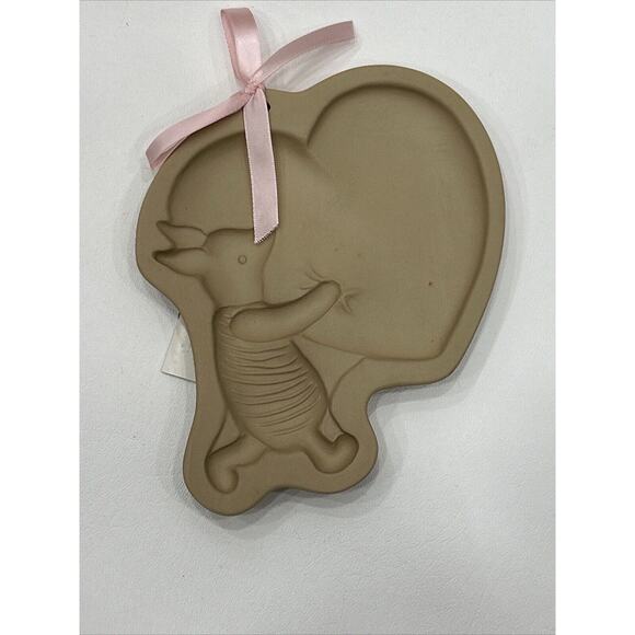 Brown Bag Cookie Mold Disney Piglet Eeyore Winnie The Pooh New In Box - Picture 12 of 13